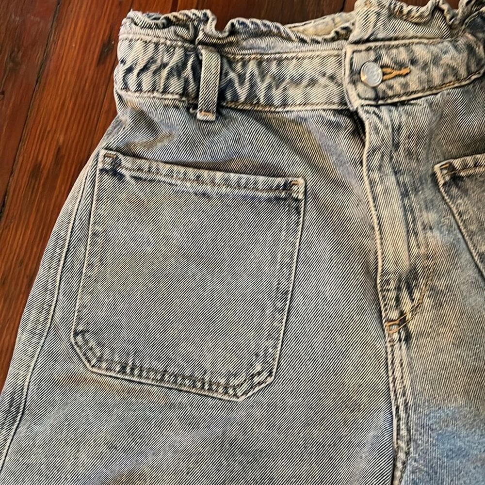 Zara hi rise paperbag waist cutoff denim jean shorts sz 6 - Picture 2 of 6